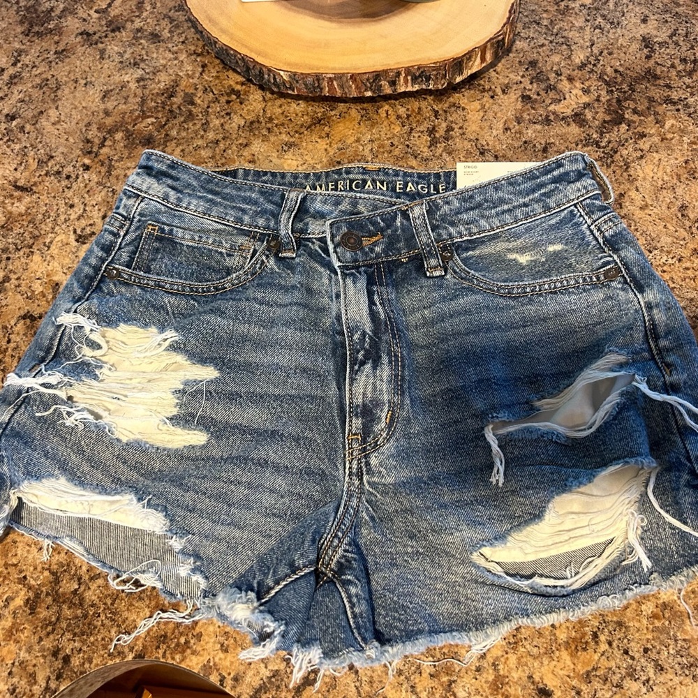 America eagle strigid mom jean shorts